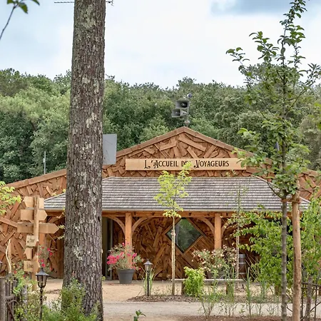 Flower Au Bois Des Biches Κάμπινγκ