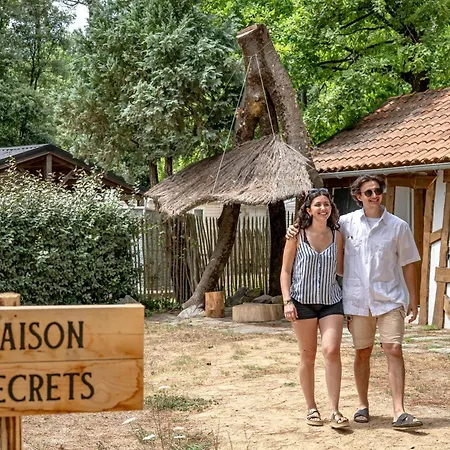 Flower Au Bois Des Biches Saint-Hilaire-de-Riez