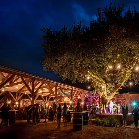 Flower Au Bois Des Biches Κάμπινγκ