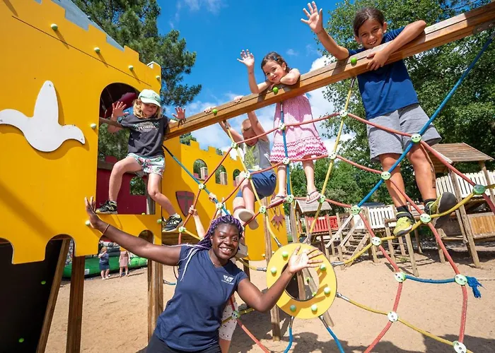 Κάμπινγκ Flower Au Bois Des Biches 4*