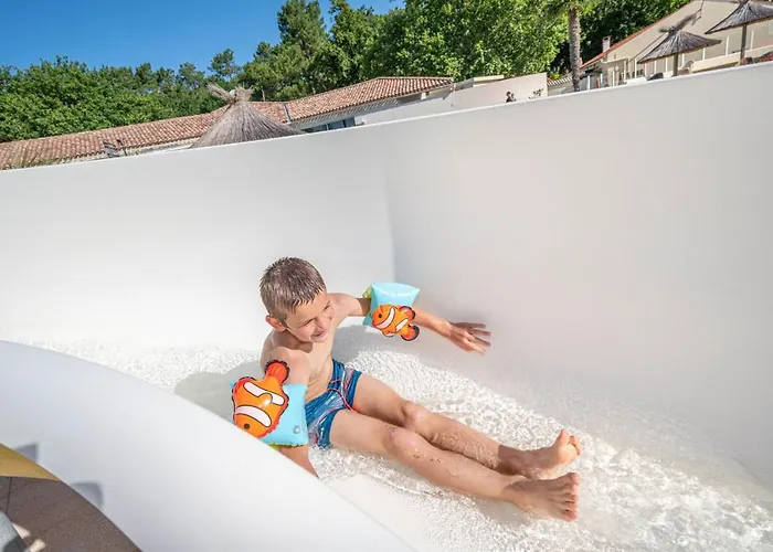 Κάμπινγκ Flower Au Bois Des Biches Saint-Hilaire-de-Riez