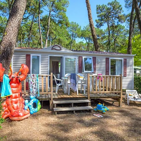 Flower Les Biches Camping 4*
