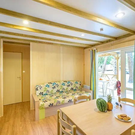 Flower Au Bois Des Biches 4* Saint-Hilaire-de-Riez