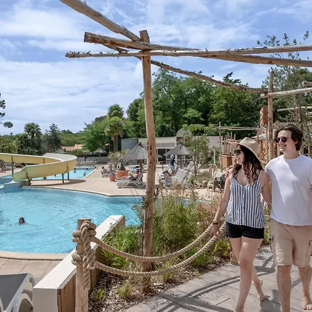 Flower Au Bois Des Biches 4* Saint-Hilaire-de-Riez