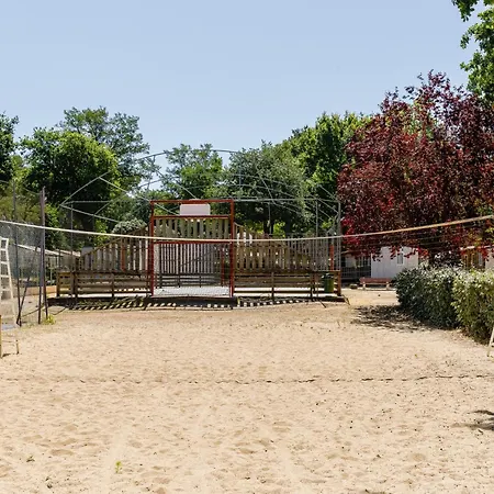 Kamp alanı Flower Au Bois Des Biches 4*