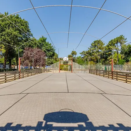 Kamp alanı Flower Au Bois Des Biches