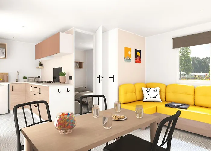 مكان تخييم Flower Au Bois Des Biches سا يْليرْ دو ري